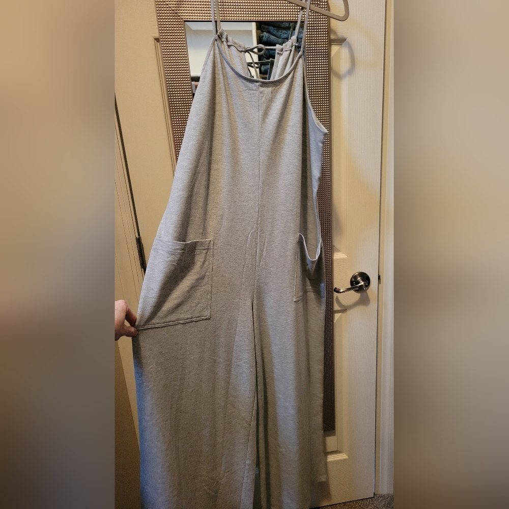 NWOT 2pc Bundle